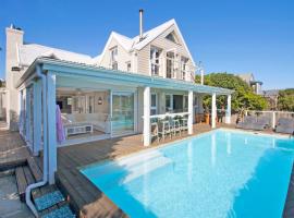 Fin Whale Beach House, hotel in Kommetjie