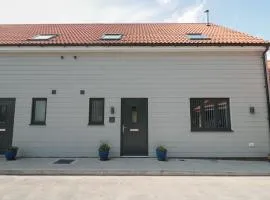 3 The Stables