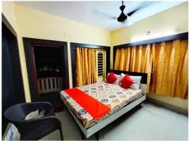 A PREMIUM HOTEL !Moon CT! - Near Sea Beach And Jagannath Temple - #Fully -Air Conditioning Room - Best Location-A Luxury Sea View Hotel In Puri