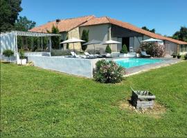 La Chalouma, hotel sa Saint-Justin