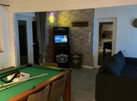 Chalet 6-8 personnes avec jeux et jaccuzi - Nahleo Chalet