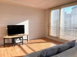Large Apt, Awesome nature nearby, Pangyo