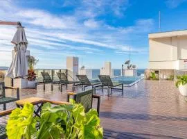 Elegante e Confortável suíte a 120 metros do Praia de Bombinhas