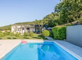 Villa Nature Embrace