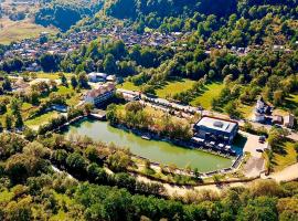 Casa Lazaroiu, ξενοδοχείο τριών αστέρων σε Curtea de Argeş