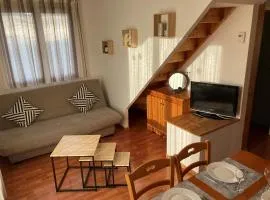 Chalet Mitoyen Duplex 3 Pièces pour 6 Personnes - Résidence Le Hameau du Puy - FR-1-504-676
