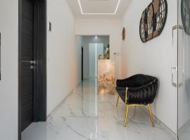 CrystalRooms, hotel a Leverano