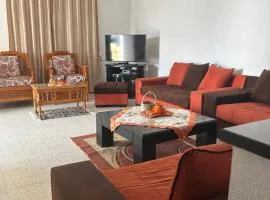 Cozy 4-Room Apartment Near the Beach