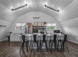 The Barn at Sharp Run-Modern Barn in the heart of Amish Country, hotel Millersburgben