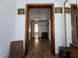 La Casa De Ely