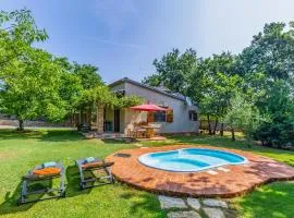 Holiday Home Segotici Xc