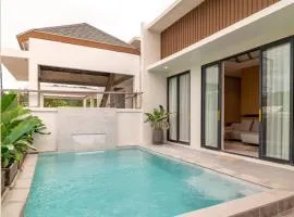 Relax Nai Yang beach pool Villas 1