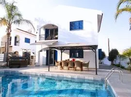 Villa Elia Blue , hot tube , heated pool
