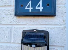 3 bed home with parking
