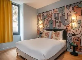 Montmartre Paris Suite