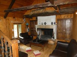 Chalet de Saint Dalmas, hotel i Saint-Dalmas-le-Selvage