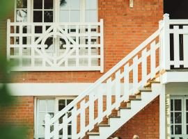 La Maison L&eacute;on, hostel en Biscarrosse