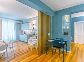 Luxury apartament and rooms Kucuncy, вілла у місті Ліпарі