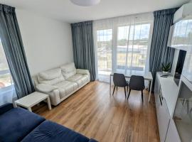 Dwupokojowe z osobną kuchnią na osiedlu Przystanek Międzylesie, hotel a Varsòvia