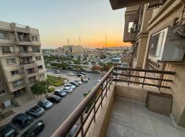 Madinaty B6 In front of Main Bus station No Couples, Hotel in Madinaty