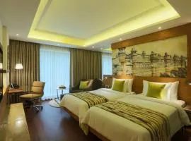 Hotel Luxury Plaza Delhi Airport