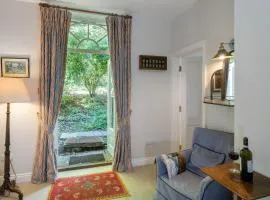 The Nook At Henge Estate
