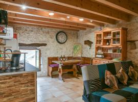Le Portougais, Chalet À Chanaz, pet-friendly hotel in Chanaz