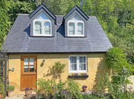 Candlewick Cottage