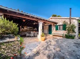 Holiday Home Sarbunara