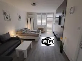 White Harmony Apartment