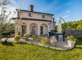 Holiday Home Mihaela by Interhome