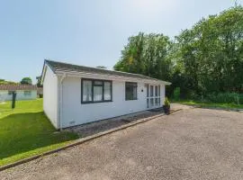 Holiday Home Bliss by Interhome