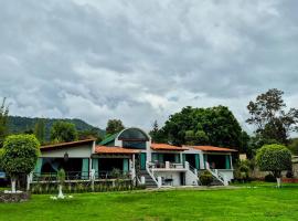 Casa Valle Horus, hotel in Valle de Bravo