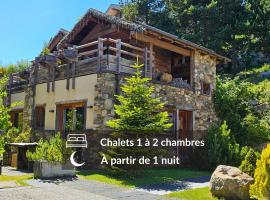 Chalets Collection Greniers D'Alpages - Les Chalets Secrets: Bolquere Pyrenees 2000 şehrinde bir dağ evi