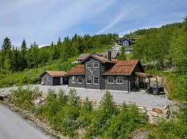 Grand and modern cabin