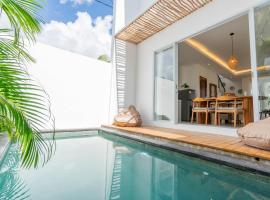 Sunrise Bliss #6 Canggu 2BR Private Pool Villa By Bali Bliss Properties, hotell i Buduk