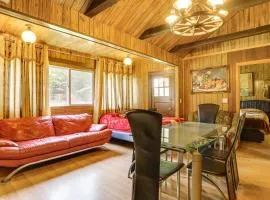 Communal Pool and Playground Mongaup Valley Cabin!