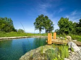 MAS CANERS - Eco-Chic Lodges, Nature Spa & Biological Pool