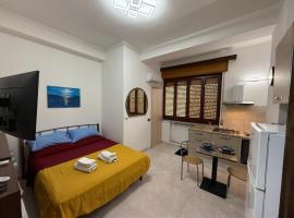 Monolocale Agesidamo, hotel v destinaci Locri
