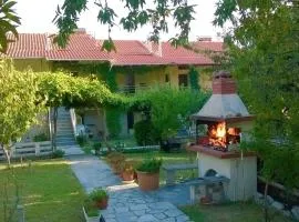 Asterias Maisonette & Apartments