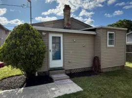 The Cozy Back Bungalow