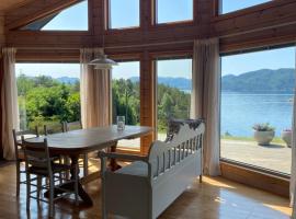 Fjordview Family Cabin, chal&eacute; alpino em Strand
