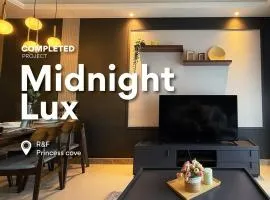 R&F Sea View 2BR Midnight Design 6-8pax Brand New