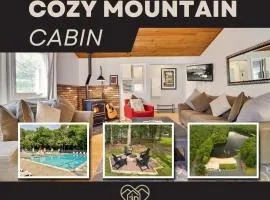 Cozy Mountain Cabin- Near Lake & Pet-friendly