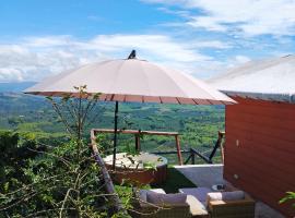 Glamping Orosierra, Zelt-Lodge in Chinchiná
