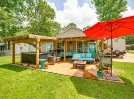 Pet-Friendly Lakefront Getaway with Hot Tub!