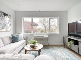 Stay Portland - The Cascadia Retreat - Luxury Home - 90 WalkScore
