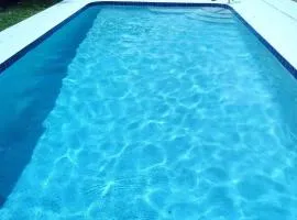 Splash Oasis, 4BR, 2BA Heated Pool, BBQ