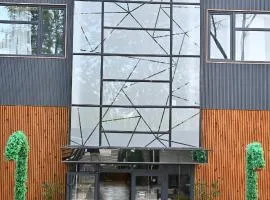 Hotel & Restaurant Monopol'o