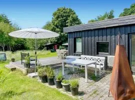 2 Bedroom Beautiful Home In Gilleleje